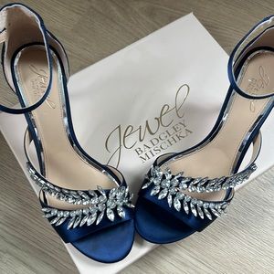 Jewel Badgley Mischka pumps